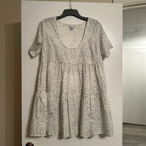 Patterned tiered dress
